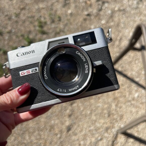 Vintage Canon Canonet QL17 GIII QL Camera parts only - Picture 1 of 7